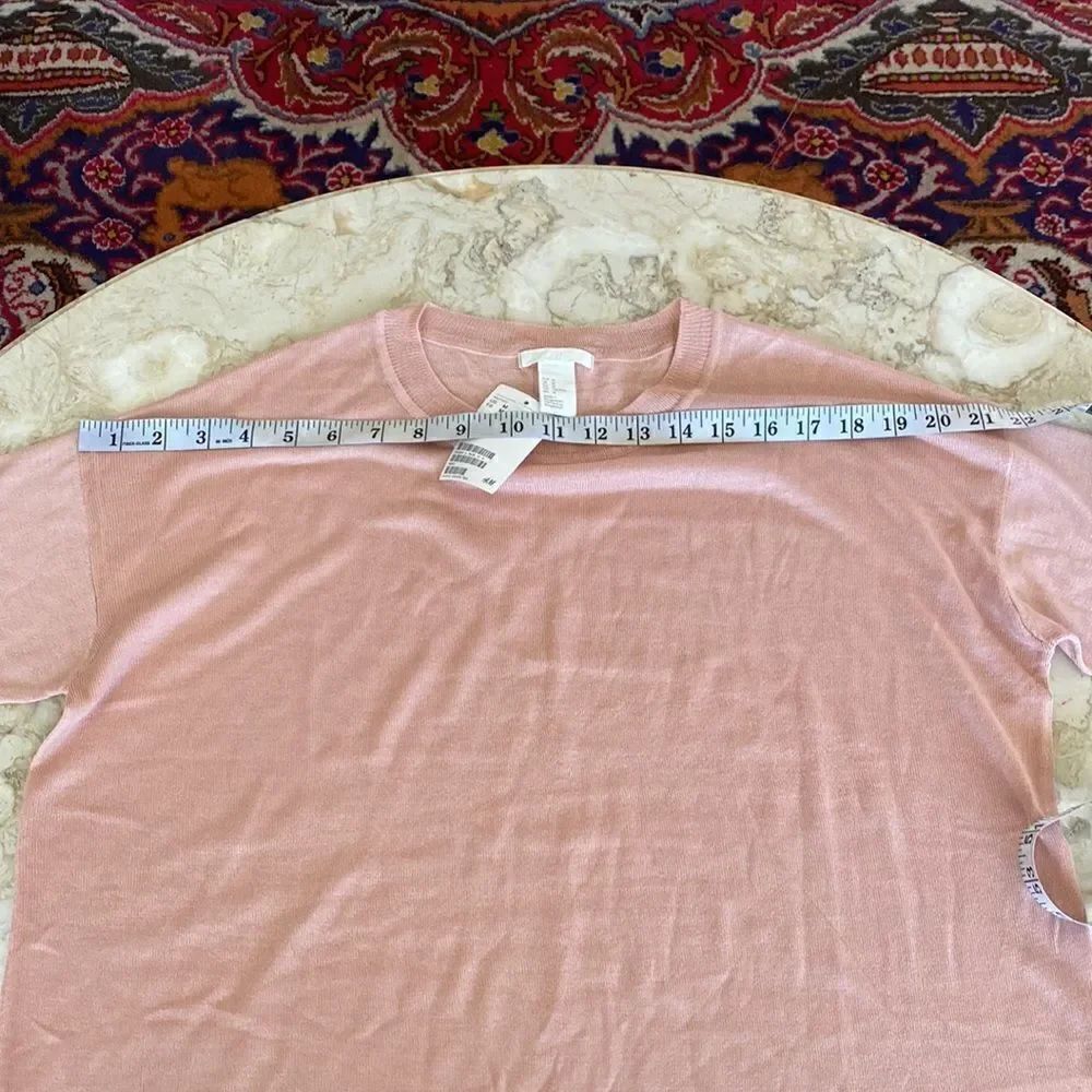 NWT H&M Soft Pink Oversized Light Knit Sweater - Picture 12 of 14